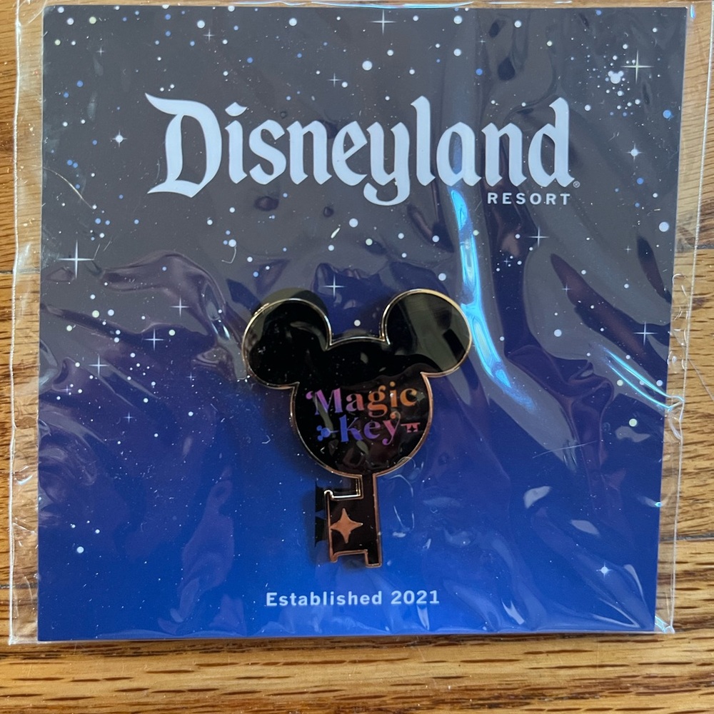 Disneyland Resort Magic Key Pin